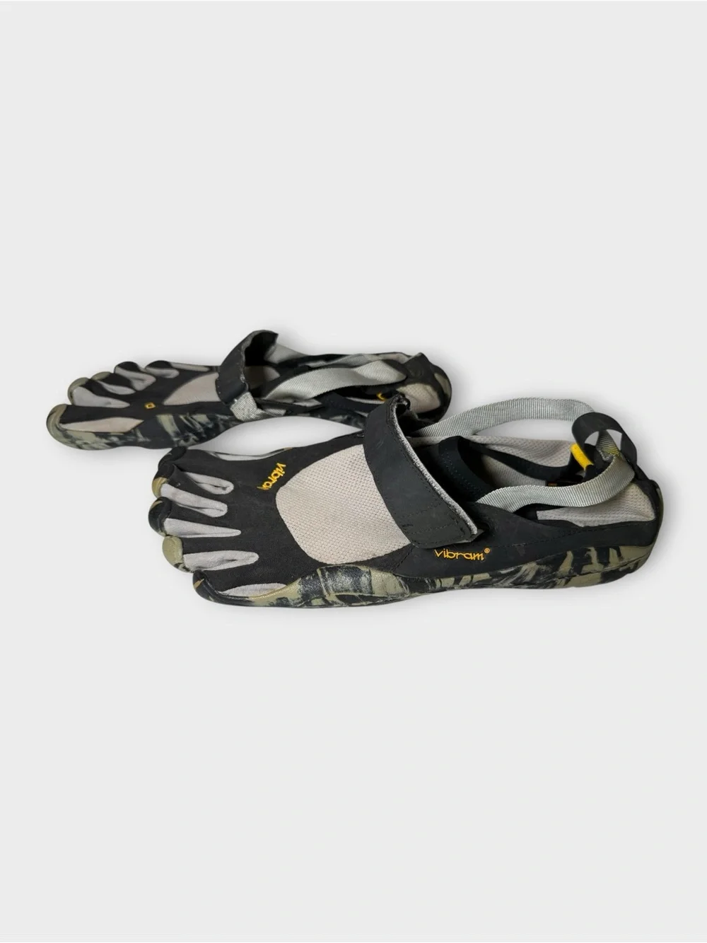 GUC Vibram Five Fingers shoes | Size 11 - 11.5